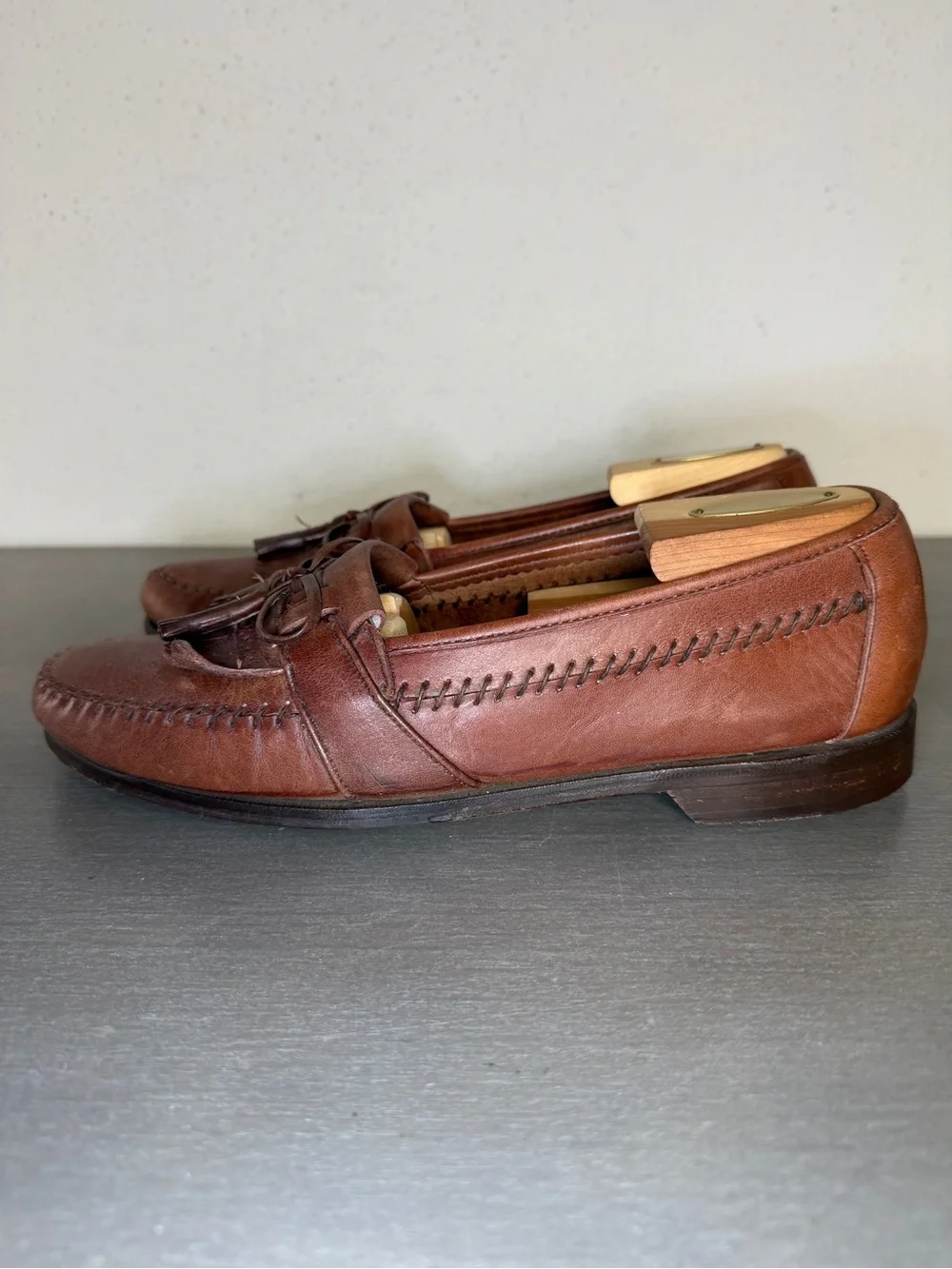 Vintage Johnston & Murphy Mens 8.5 Loafer Tasseled Slip On Leather Made USA